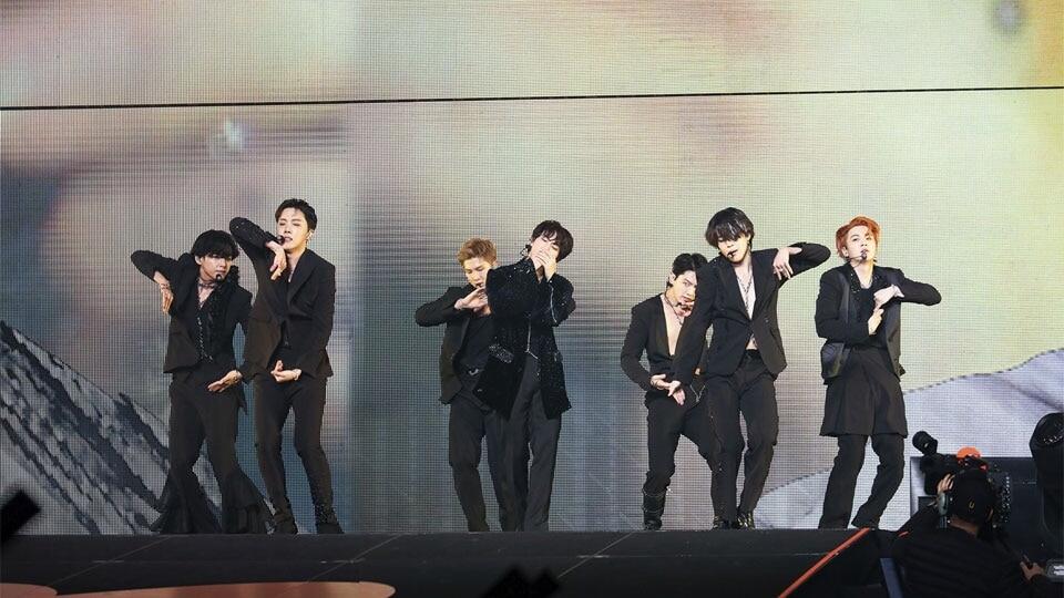 Scene number 2 from the movie Concert : BTS PTD ON STAGE - SEOUL : LIVE VIEWING